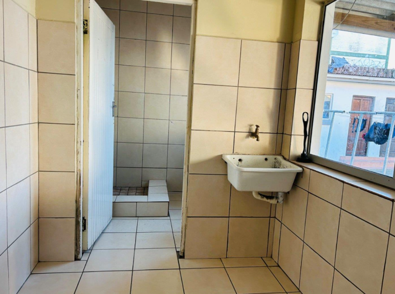 Commercial Property for Sale in Southernwood Eastern Cape
